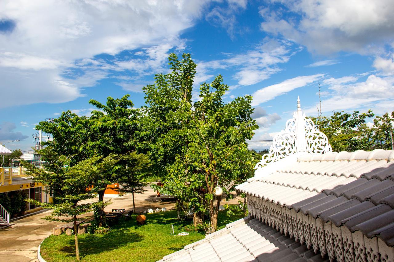 Raiwin Buri Resort Фрае Екстериор снимка
